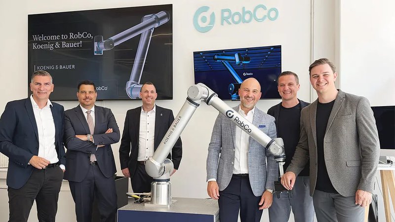 Koenig & Bauer werkt samen met scale-up RobCo aan no-code robotica voor grafische sector
